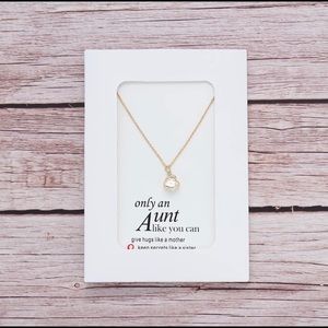 Aunt necklace